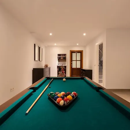 Chalet Tiro Del Pichon I * Marbellac
